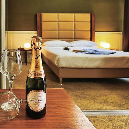 Hotel Abruzzi 테라모 외부 사진