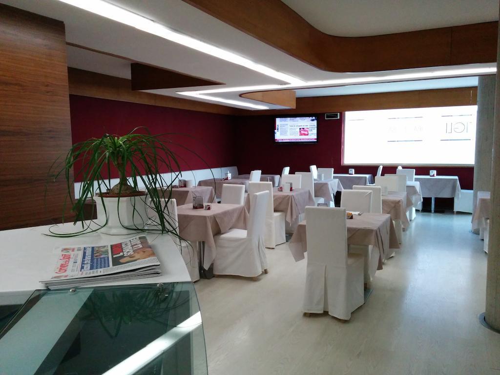 Hotel Abruzzi 테라모 외부 사진
